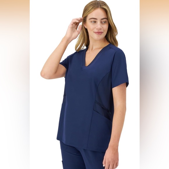Hanes Tops - Hanes Women's Scrubs Healthcare Top